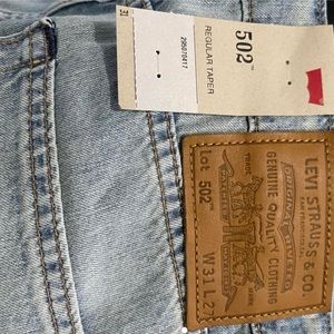 Levi’s Men Regular Taper Jeans, Brand New with Tags